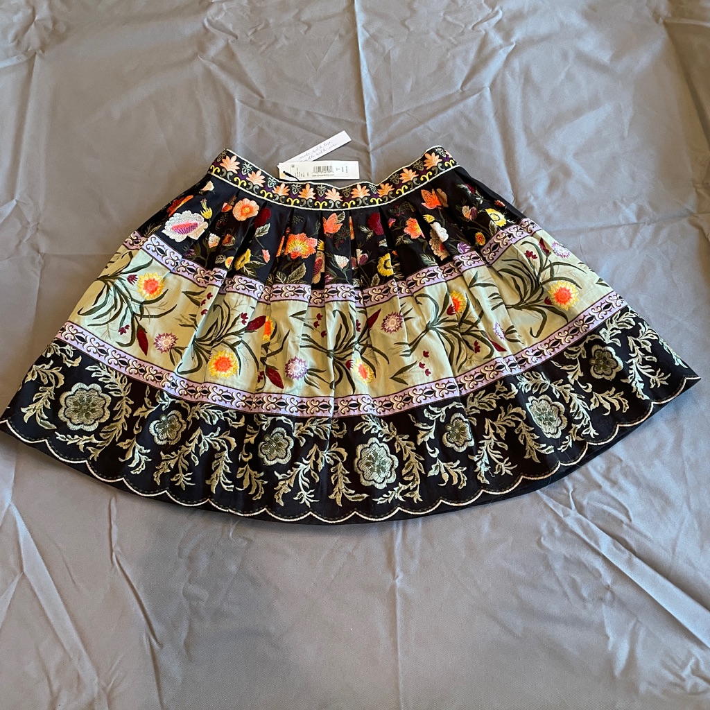 Alice + Olivia Skirt Size 2